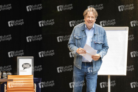 Talkshow 'Kachel & Mann - Die Talkshow für alle Wetterlagen' in Dresden