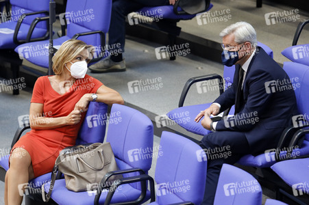 235. Sitzung des Deutschen Bundestages in Berlin