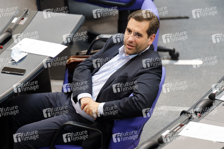 235. Sitzung des Deutschen Bundestages in Berlin