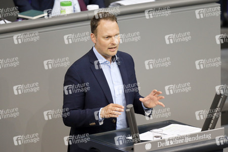 236. Sitzung des Deutschen Bundestages in Berlin