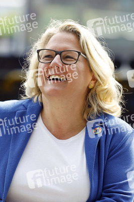 Inbetriebnahme der neuen Ladeinfrastruktur für Elektro-Busse