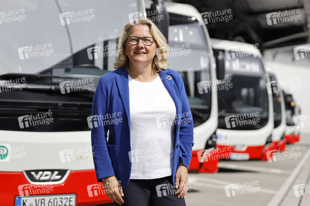 Inbetriebnahme der neuen Ladeinfrastruktur für Elektro-Busse