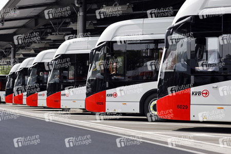 Inbetriebnahme der neuen Ladeinfrastruktur für Elektro-Busse