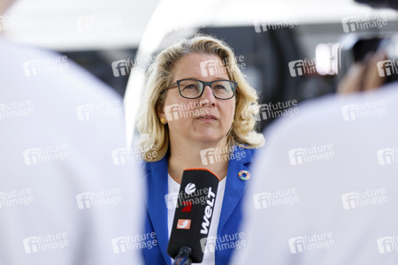 Inbetriebnahme der neuen Ladeinfrastruktur für Elektro-Busse