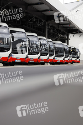 Inbetriebnahme der neuen Ladeinfrastruktur für Elektro-Busse