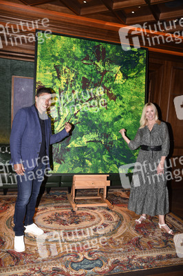 Fototermin zur Vier Jahreszeiten Kempinski Charity Kunst Auktion in München