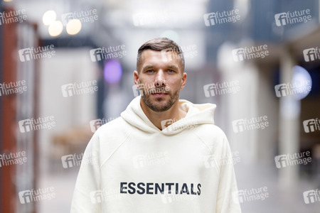 Scheckübergabe Lukas Podolski Stiftung in Köln