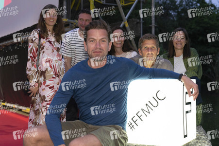 Filmpremiere 'Helden der Wahrscheinlichkeit', Filmfest München 2021