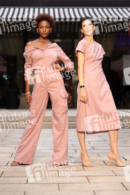 Anja Gockel Fashionshow S 22 auf der Frankfurt Fashion Week SS 2022