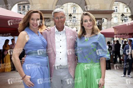 Anja Gockel Fashionshow S 22 auf der Frankfurt Fashion Week SS 2022