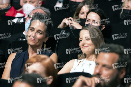 Opening Ceremony mit Verleihung der Goldenen Ehrenpalme, Cannes Film Festival 2021