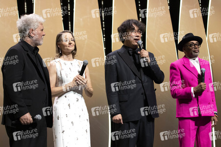 Opening Ceremony mit Verleihung der Goldenen Ehrenpalme, Cannes Film Festival 2021