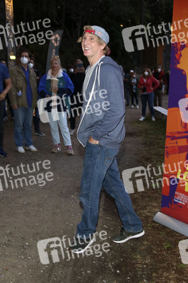 Filmpremiere 'The Longest Wave' in Berlin