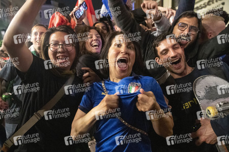 Italien-Fans feiern den EM-Sieg in London
