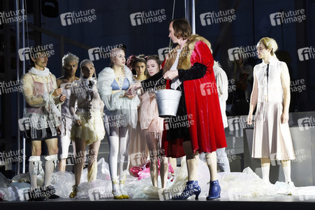 Theaterprobe 'Jedermann - Das Spiel vom Sterben des reichen Mannes' in Salzburg