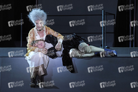 Theaterprobe 'Jedermann - Das Spiel vom Sterben des reichen Mannes' in Salzburg