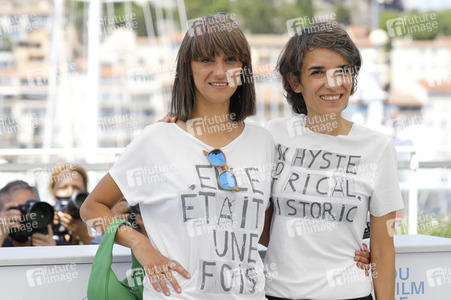Photocall 'Women Do Cry', Cannes Film Festival 2021