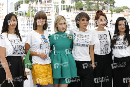 Photocall 'Women Do Cry', Cannes Film Festival 2021