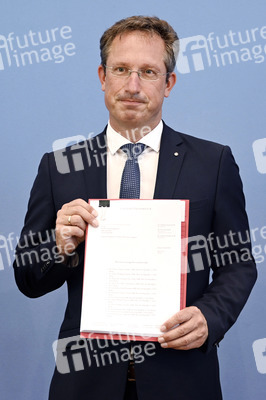 Pressekonferenz zur Verfassungsbeschwerde der FDP gegen Staatstrojaner in Berlin