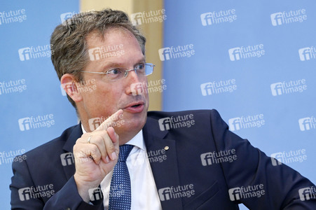 Pressekonferenz zur Verfassungsbeschwerde der FDP gegen Staatstrojaner in Berlin