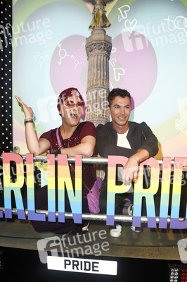 Ausstellungseröffnung 'Berlin 100' im Madame Tussauds Berlin