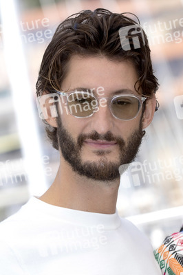 Photocall 'OSS 117: From Africa with Love', Cannes Film Festival 2021