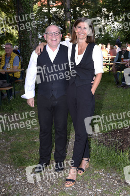 Volkssänger-Revue 'Brettl-Spitzen' in Haar