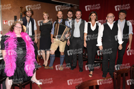 Volkssänger-Revue 'Brettl-Spitzen' in Haar