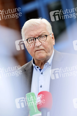 Frank-Walter Steinmeier und Armin Laschet besuchen Hochwassergebiet in Erftstadt