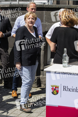 Pressestatement der Bundeskanzelrin nach ihrem Besuch im Hochwassergebiet in Adenau