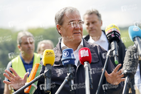 Armin Laschet und Horst Seehofer besuchen die Steinbachtalsperre