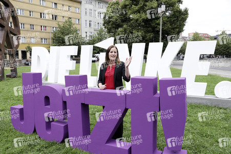 Pressetermin zur Plakatkampagne der Partei Die Linke zur Bundestagsswahl 2021 in Berlin
