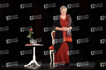 Lesung mit Marie-Luise Marjan in Haar
