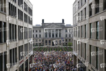 Christopher Street Day Parade 2021 in Berlin