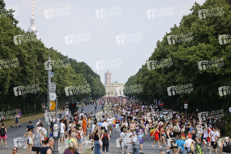 Christopher Street Day Parade 2021 in Berlin