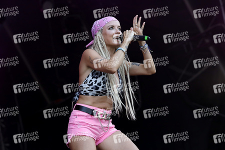 Konzert von Mia Julia in Bonn