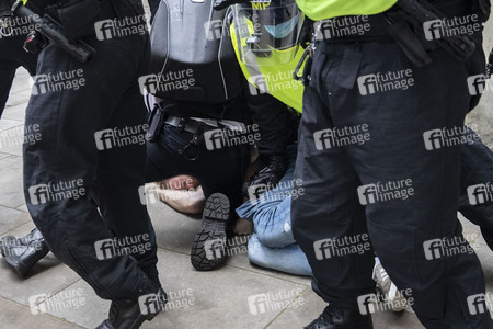 Corona-Demo in London