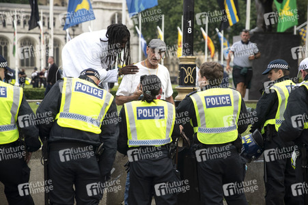 Corona-Demo in London