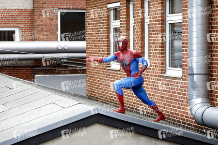 GEEK ART Collection No. 4 - Bodypainting and Transformaking