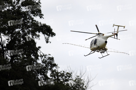 Symbolfoto Spritzhubschrauber