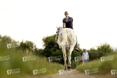 Symbolfoto Reiten