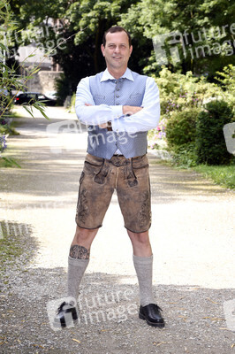 Präsentation der Angermaier Trachtentrends 2021 in München