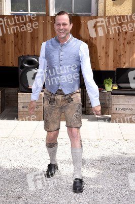 Präsentation der Angermaier Trachtentrends 2021 in München