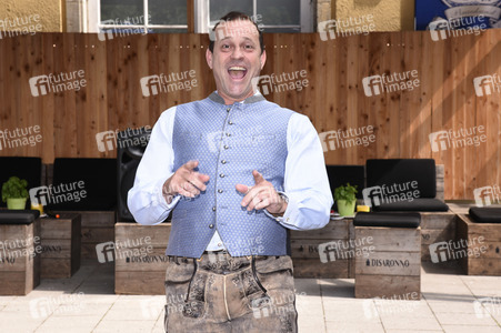 Präsentation der Angermaier Trachtentrends 2021 in München