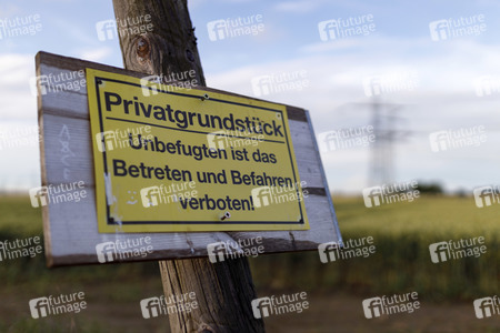 Symbolfoto Privatgrundstück