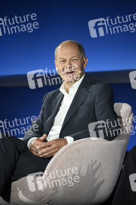 Olaf Scholz bei 'Brigitte Live' in Berlin