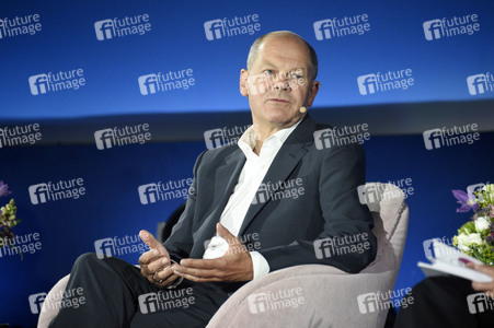 Olaf Scholz bei 'Brigitte Live' in Berlin