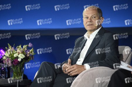 Olaf Scholz bei 'Brigitte Live' in Berlin