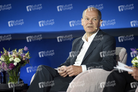 Olaf Scholz bei 'Brigitte Live' in Berlin