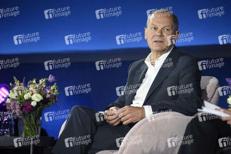 Olaf Scholz bei 'Brigitte Live' in Berlin
